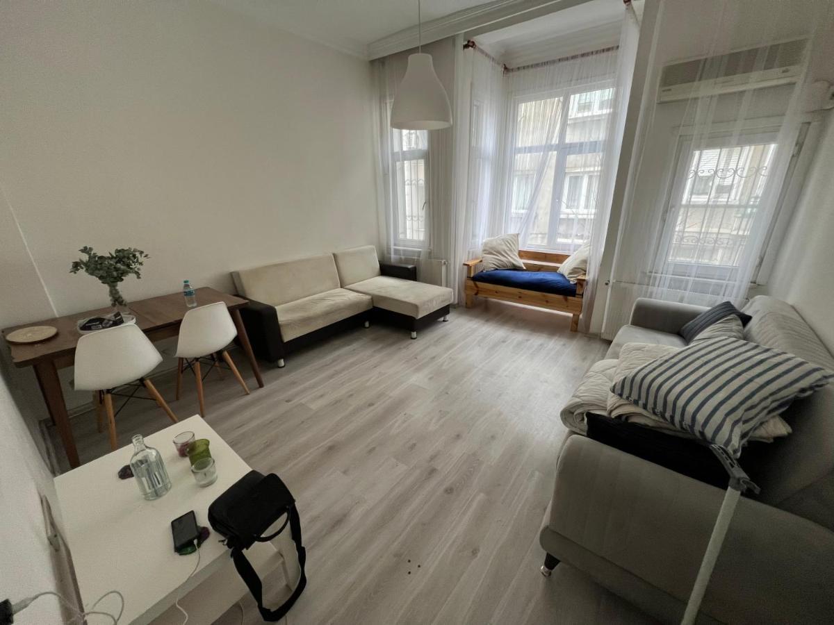 Nobis Cihangir Apartments Istanbul Exteriör bild
