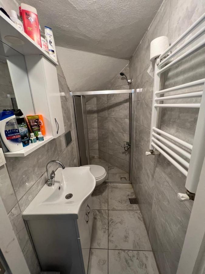 Nobis Cihangir Apartments Istanbul Exteriör bild